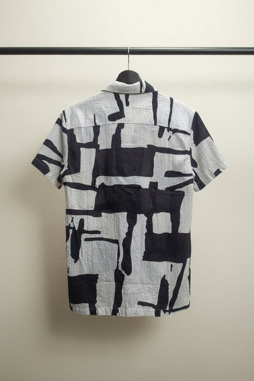 CORE COMFORT Men's Black and White Abstract Print Short Sleeve Casual Shirt