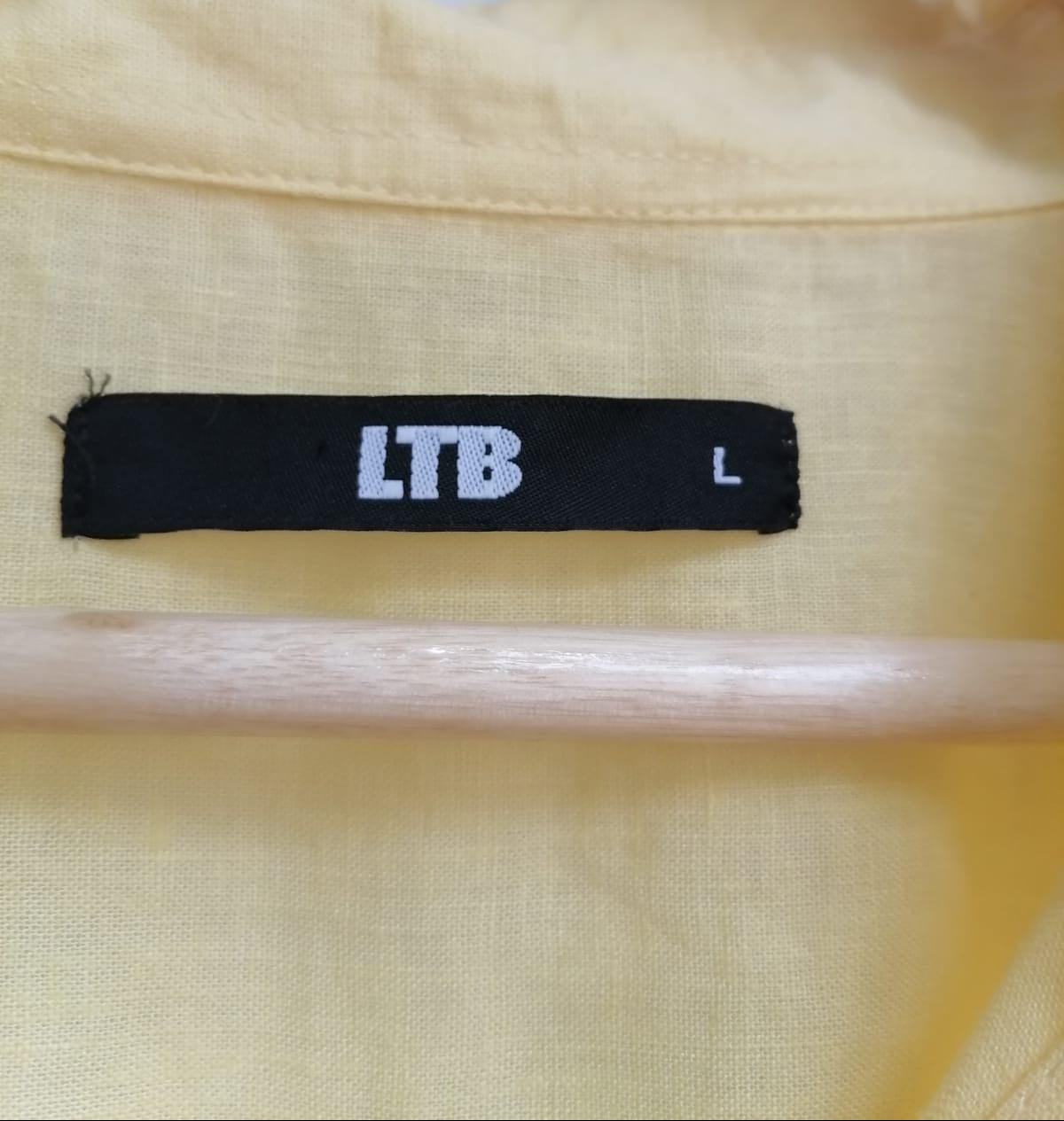 LTB Women's Yellow Linen Blend Long Sleeve Button-Up Shirt