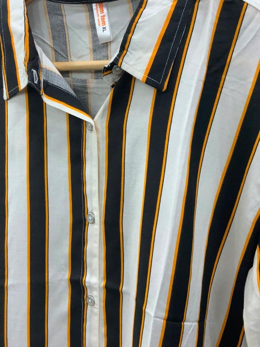 tom tom Women's Black White Orange Striped Long Sleeve Button-Up Shirt