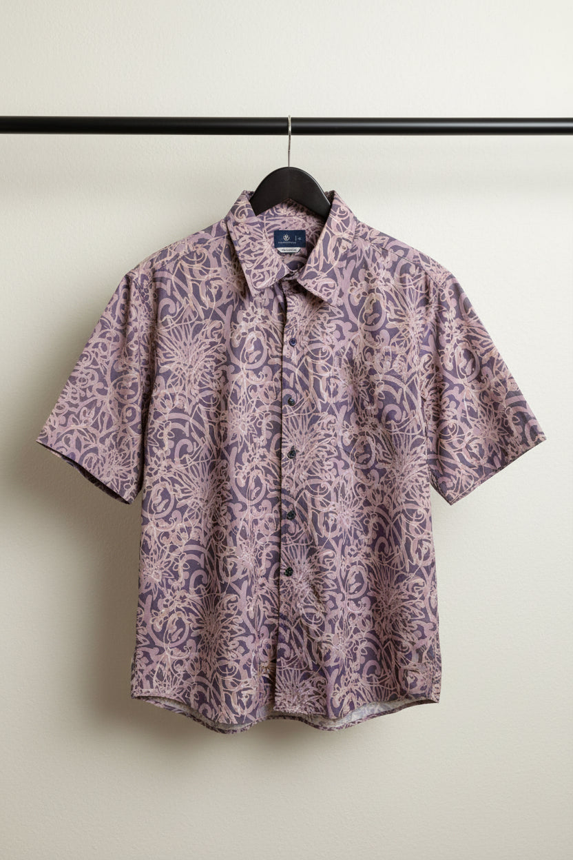 Bulan Bintang Men's Purple Abstract Print Relaxed Fit Short Sleeve Shirt