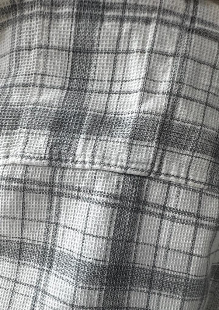 Go Rabbit Men's White & Grey Plaid Waffle Knit Casual Shirt