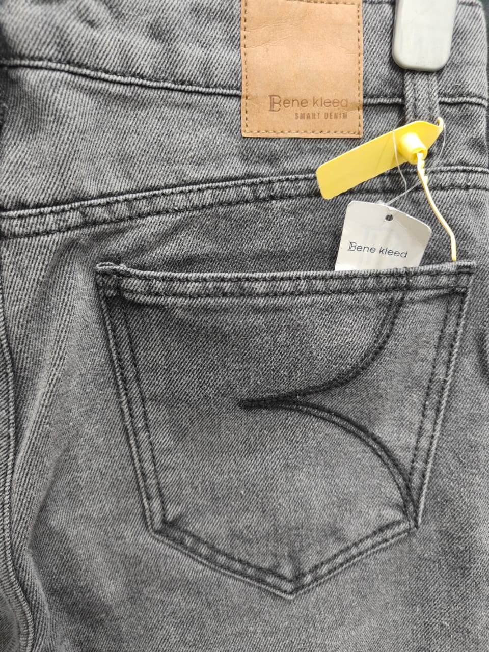 Bee Kleed Men's Grey Reamed Fit Denim Jeans