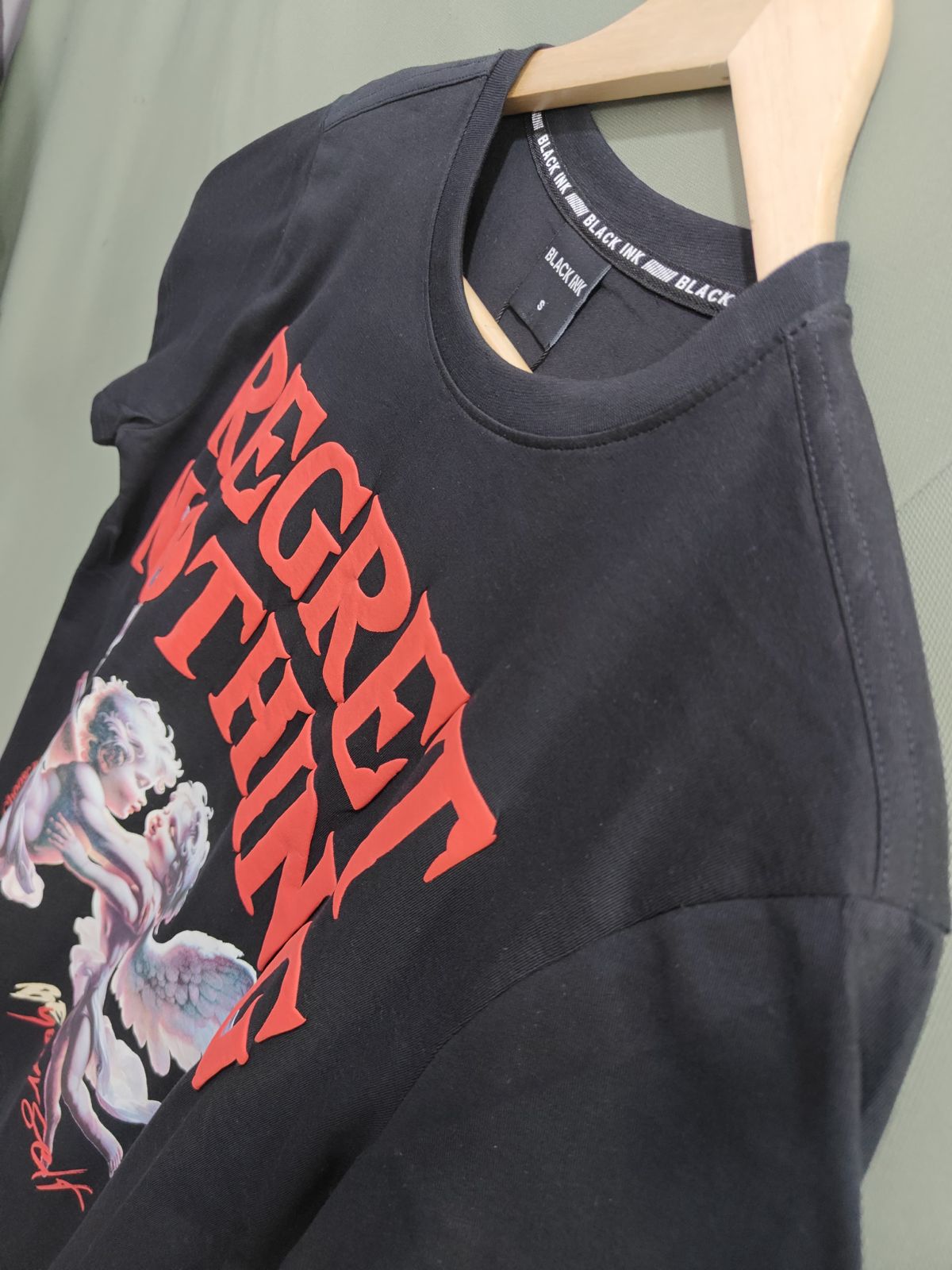 BLACK INK Men's Black Regret Nothing Graphic T-Shirt