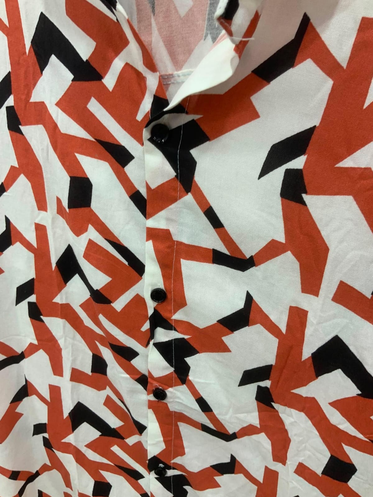 Men's White, Orange & Black Geometric Print Short Sleeve Casual Shirt