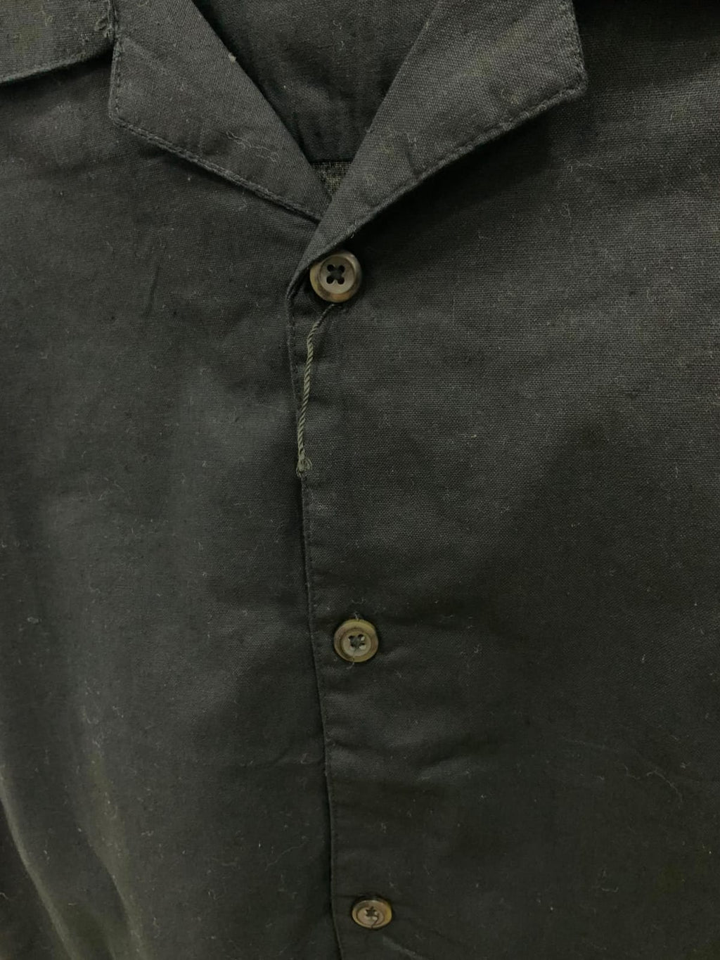 BASIC Men's Black Short Sleeve Collared Shirt