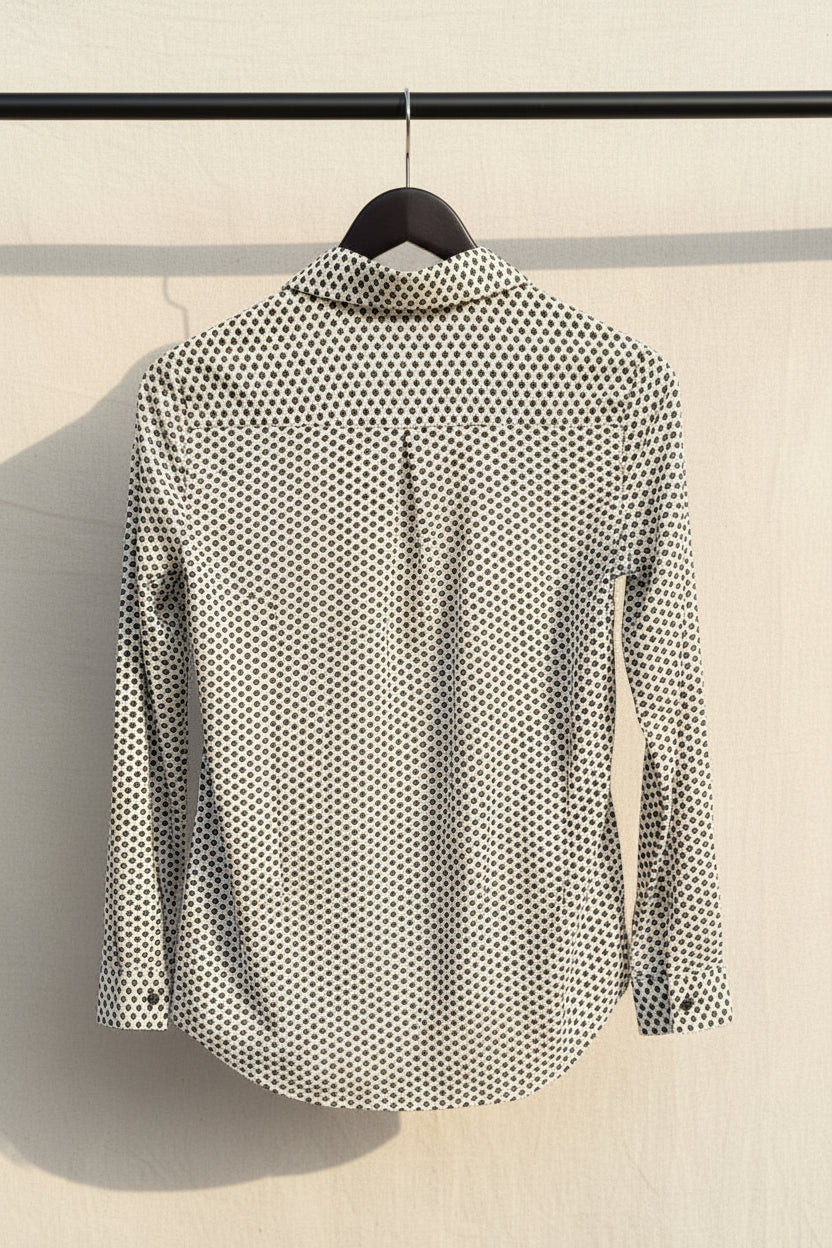 Women's Black and White Diamond Print Long Sleeve Button-Up Shirt