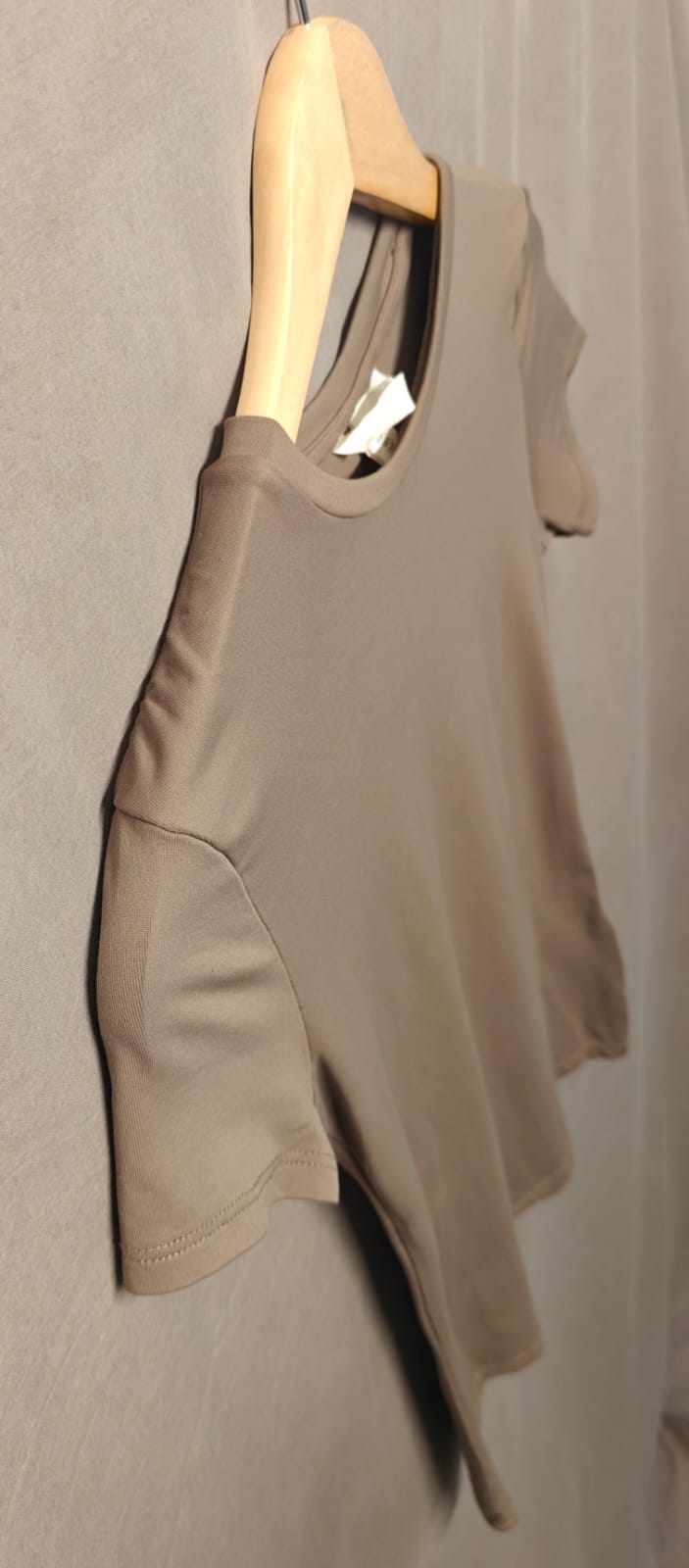 H&M Women's Taupe Short Sleeve Slim Fit T-Shirt