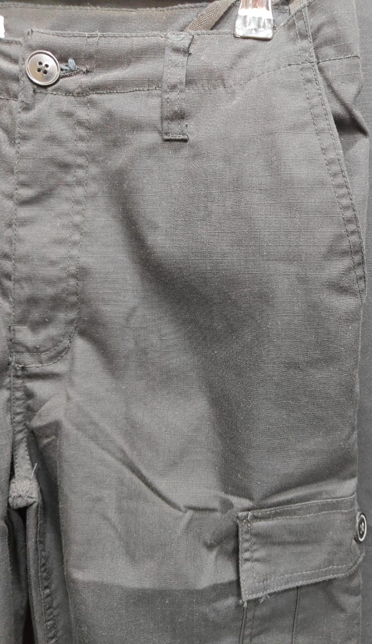Men's Black Regular Fit Cargo Pants