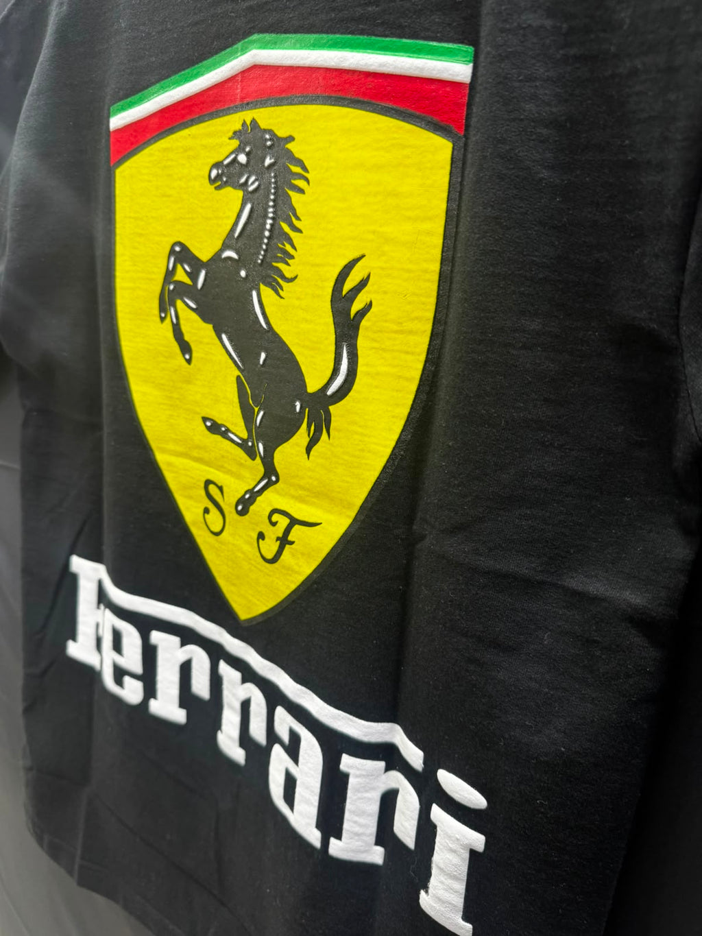 ZYLOFIT Men's Black Ferrari Honda Graphic Crewneck Short Sleeve Top