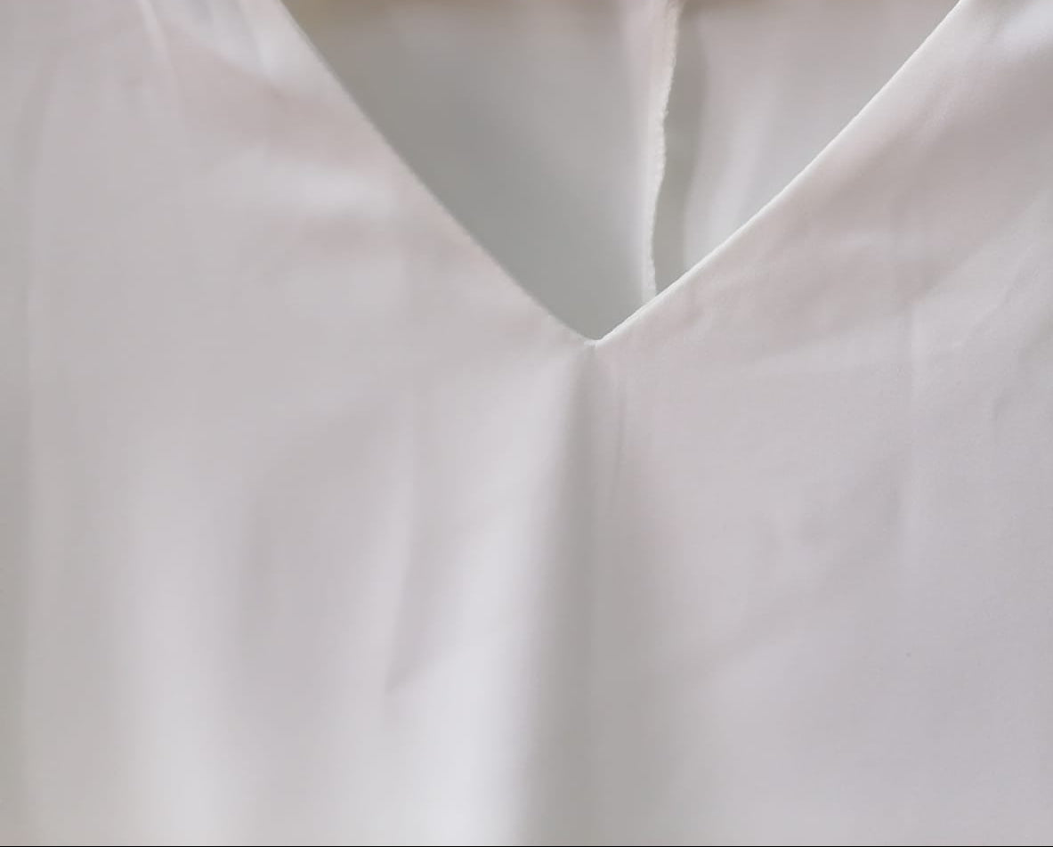 zee Women's White V-Neck Dolman Sleeve Blouse