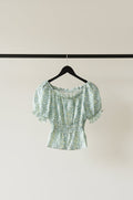 Yao hang FASHION Women's Floral Off-Shoulder Ruffled Crop Top