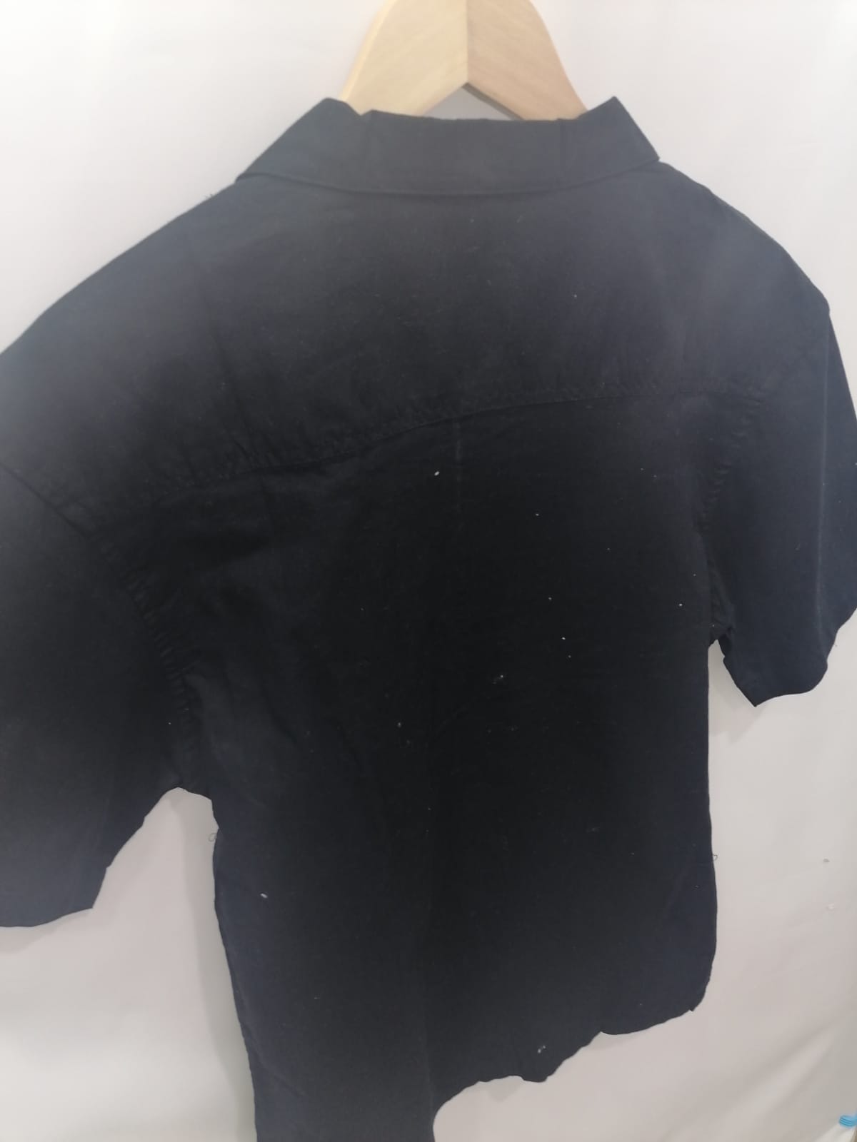BASIC Men's Black Short Sleeve Collared Shirt