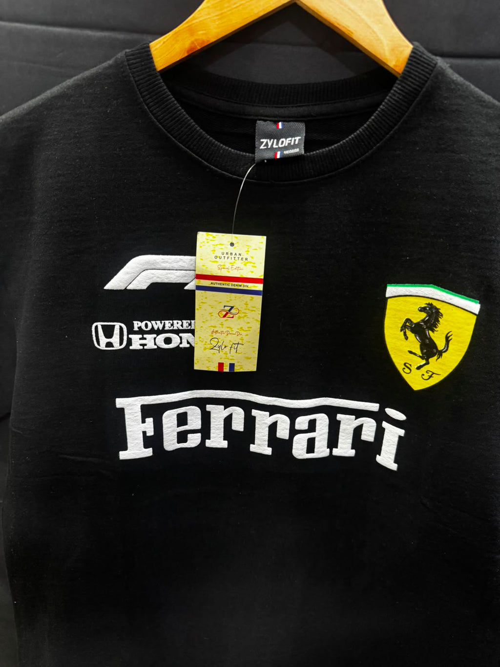 ZYLOFIT Men's Black Ferrari Honda Graphic Crewneck Short Sleeve Top