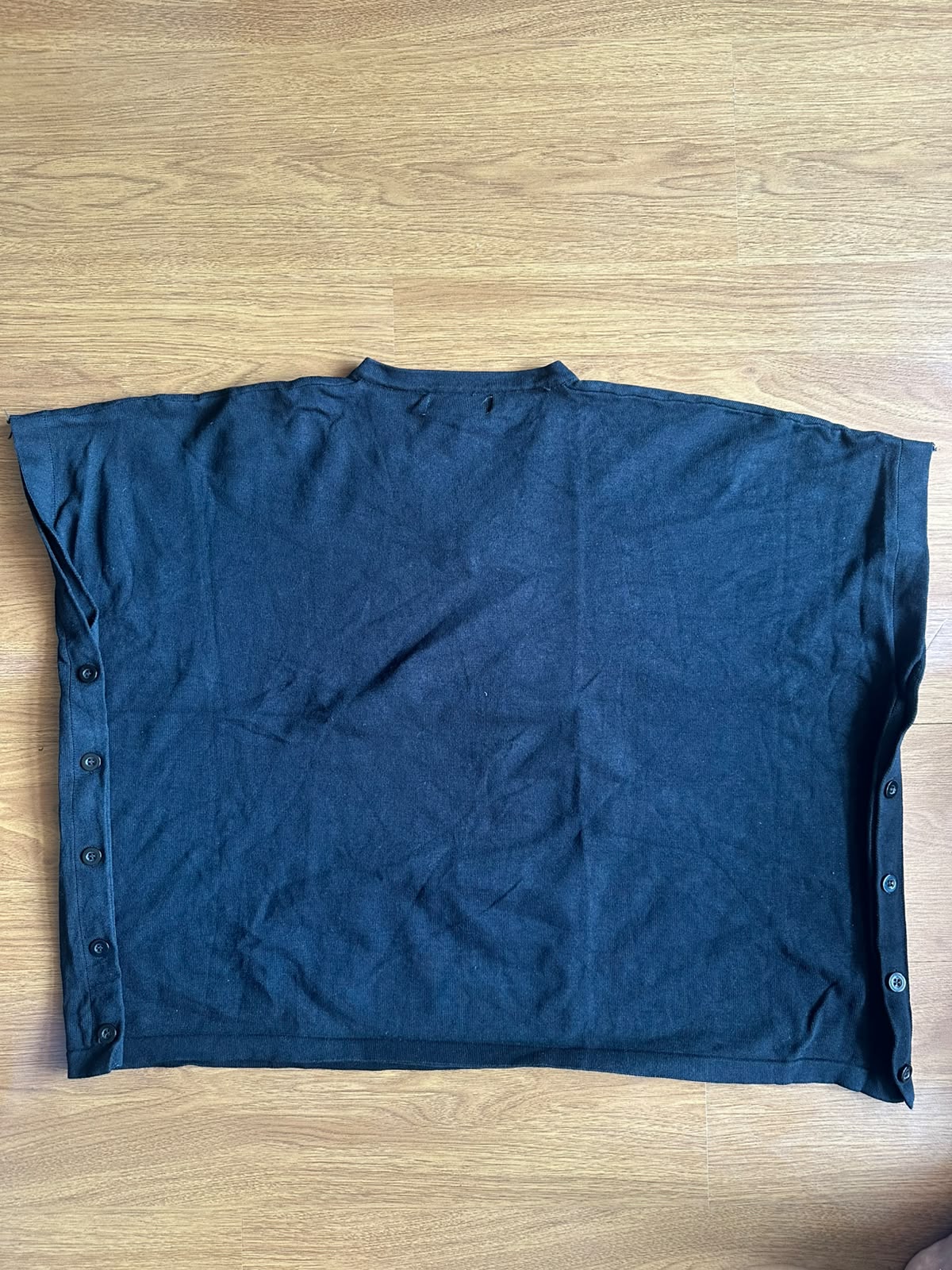 Toppitry COLLECTION Dark Blue V-Neck Button Side Knit Top