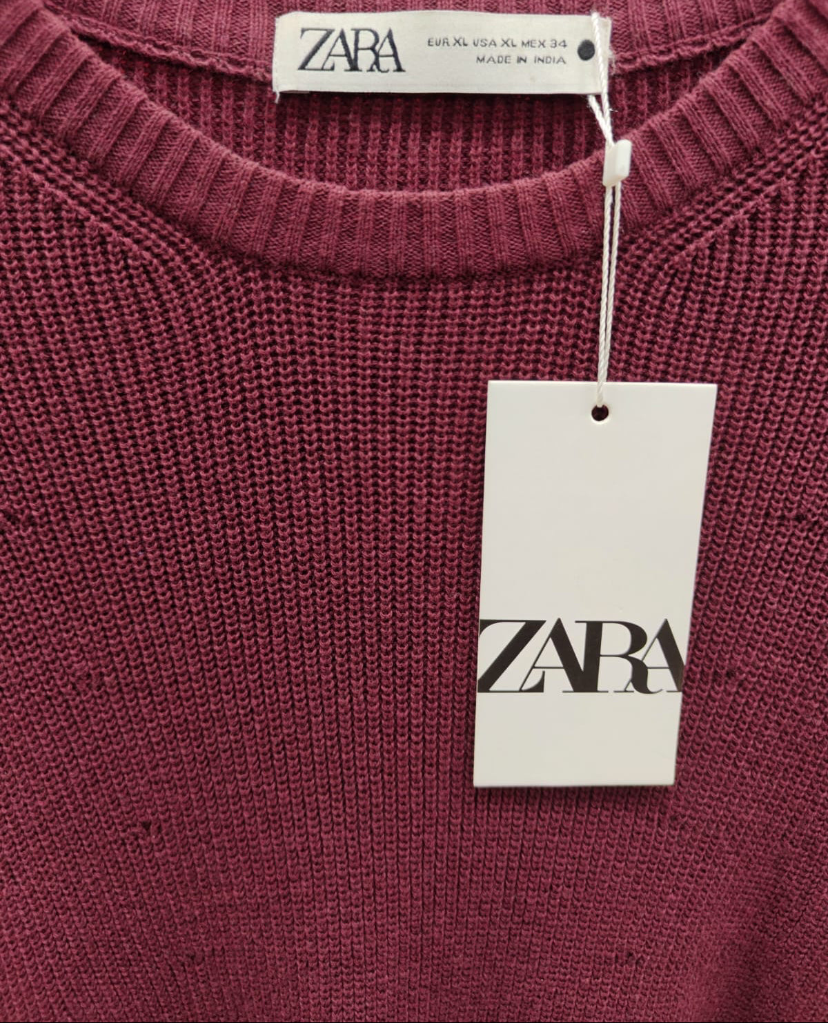 ZARA Men's Maroon Knitted Crew Neck Sweater