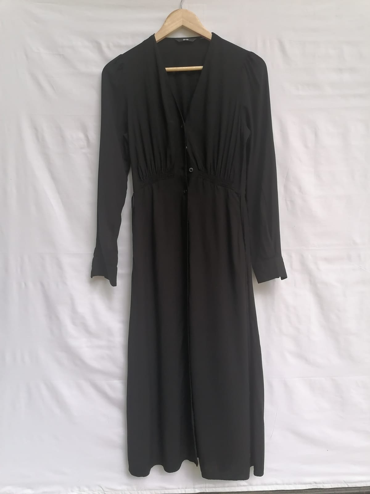 UNIQLO Black V-Neck Long Sleeve Shirred Waist Midi Dress