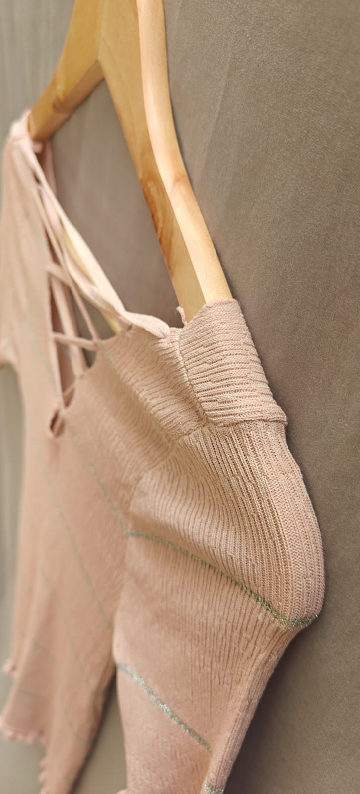 Women's Peach Ribbed Knit Criss-Cross Back Short Sleeve Top