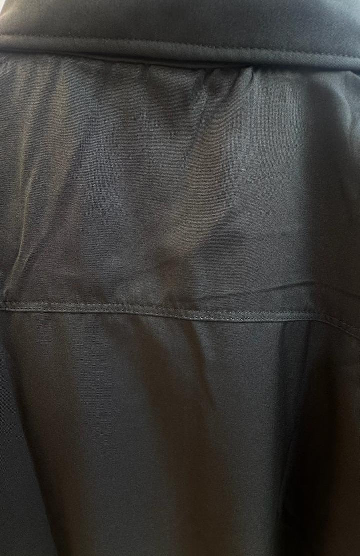F+21 Black Long Sleeve Button-Up Shirt with Crown Pin