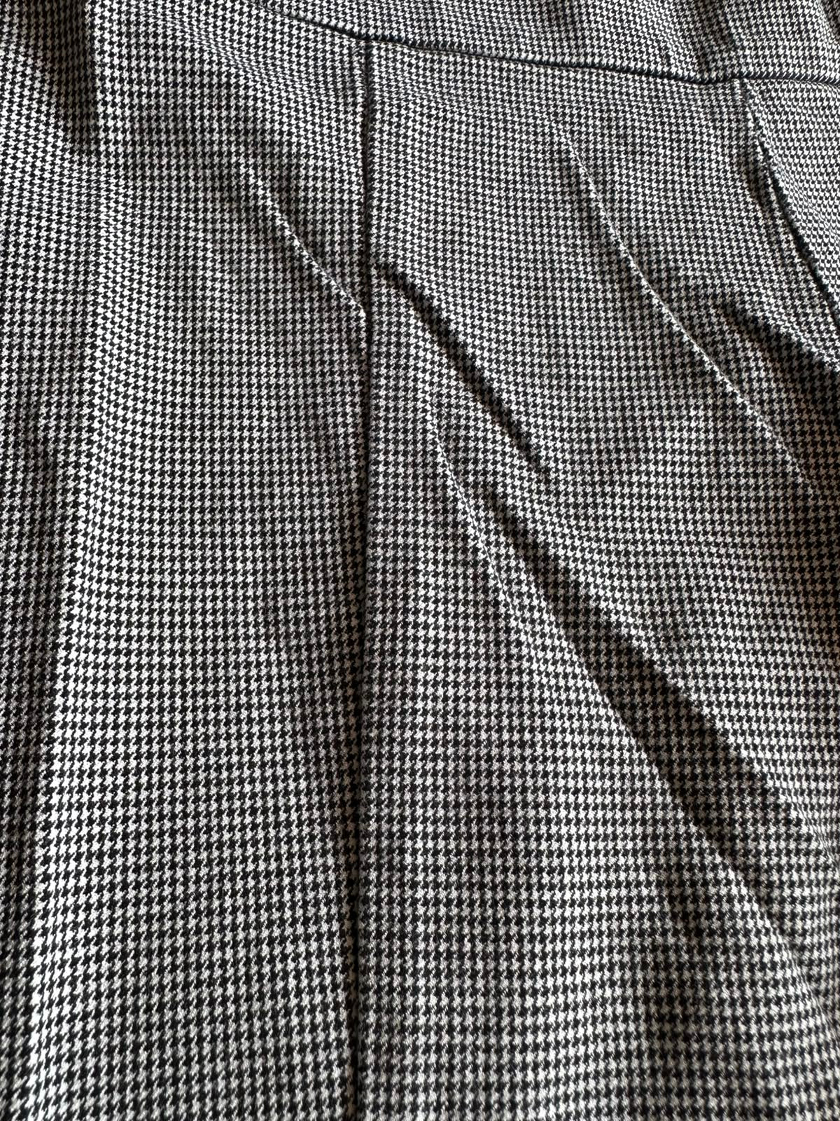 H&M Women's Black and White Houndstooth Slim Fit Trousers