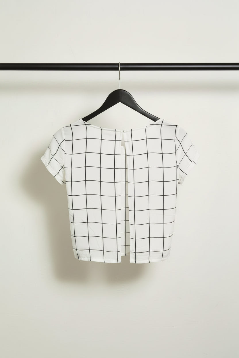 Zara White Grid Pattern Short Sleeve Crop Top