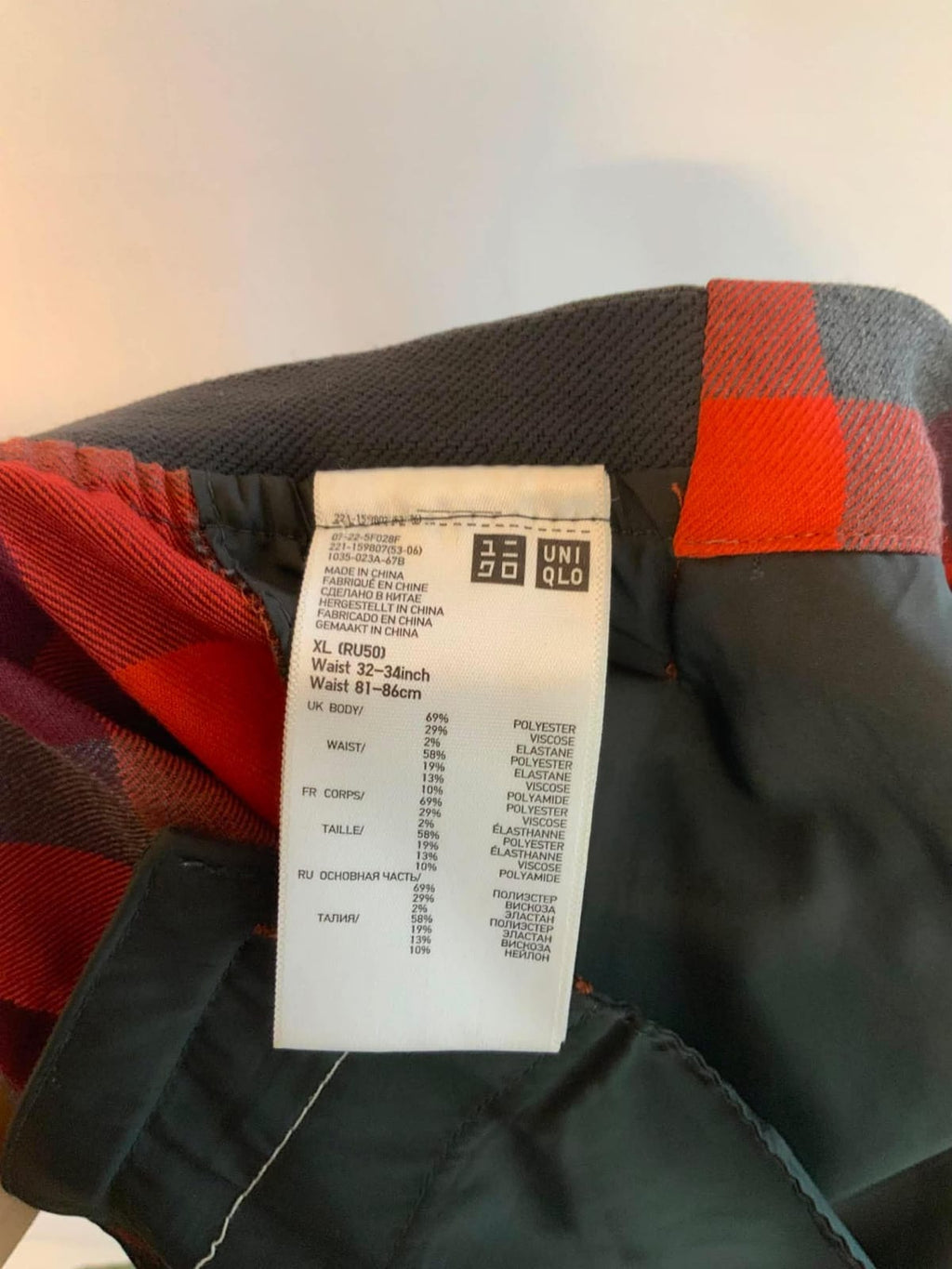 UNIQLO Women's Red & Grey Plaid Regular Fit Trousers
