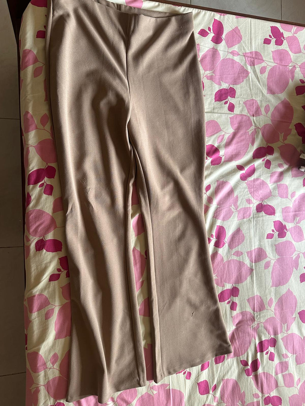 H&M Women's Beige High-Waist Flared Trousers