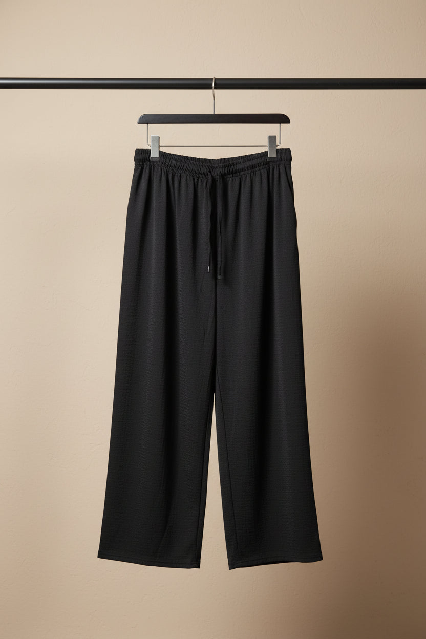 Women's Black Textured Wide Leg Palazzo Pants