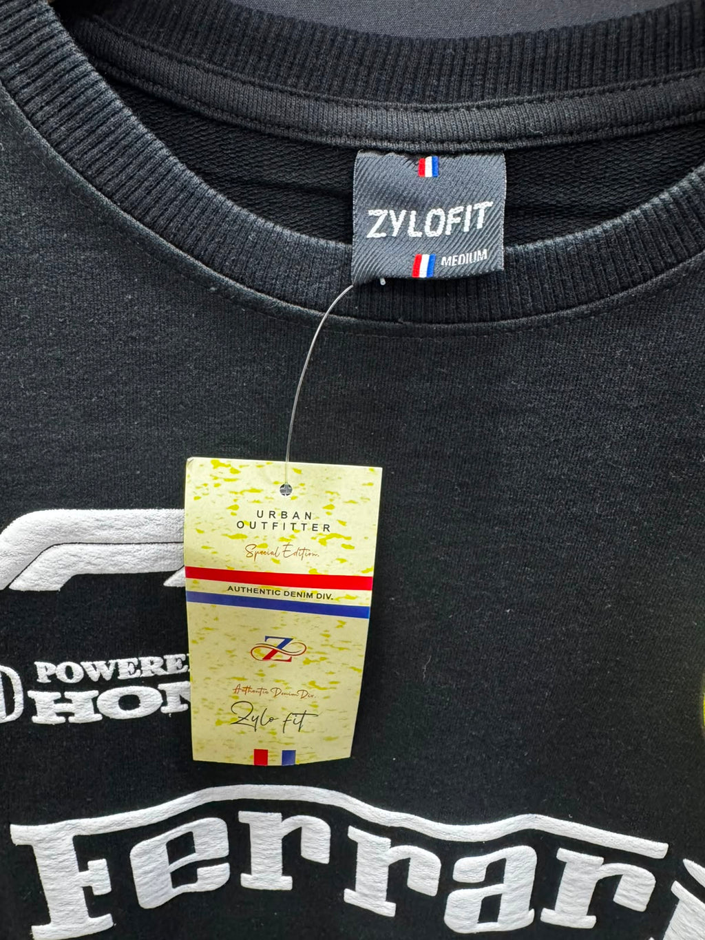 ZYLOFIT Men's Black Ferrari Honda Graphic Crewneck Short Sleeve Top