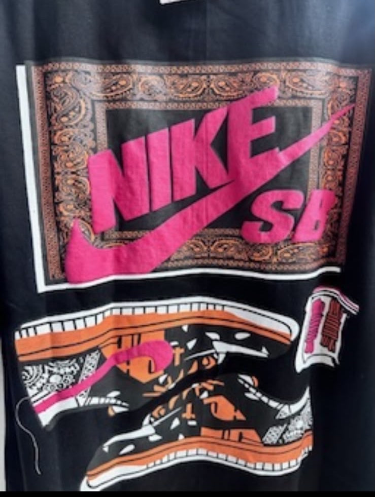 Nike SB Black Graphic T-Shirt