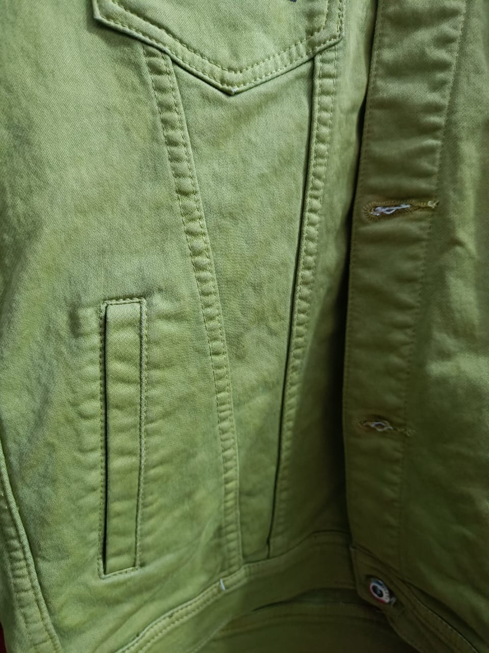 L London Fashionable Men's Olive Green Denim Jacket with 'NO STYLE' Patches
