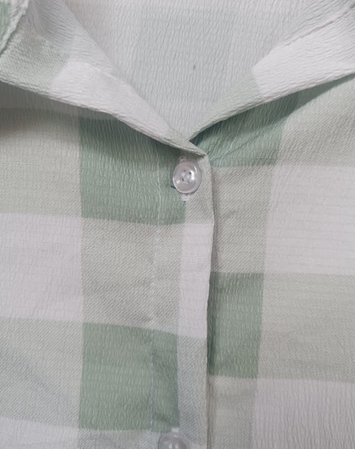 Women's Green and White Checkered Long Sleeve Button-Down Shirt