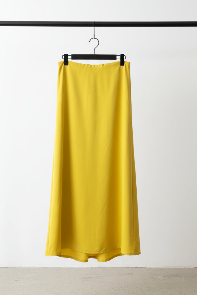 Women's Yellow Elastic Waist Relaxed Fit Maxi Skirt