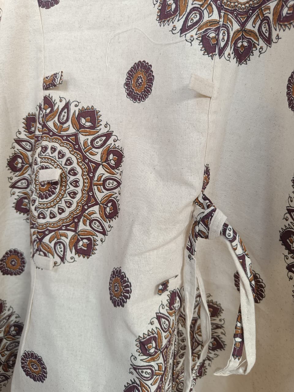 Women's Off-White Printed Cotton Blend Short Kurti Top