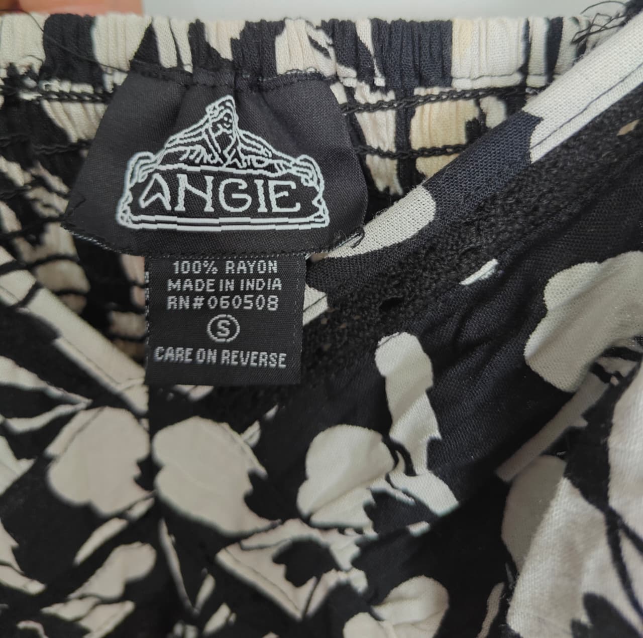 Angie Women's Black and White Floral Rayon Sleeveless Mini Dress