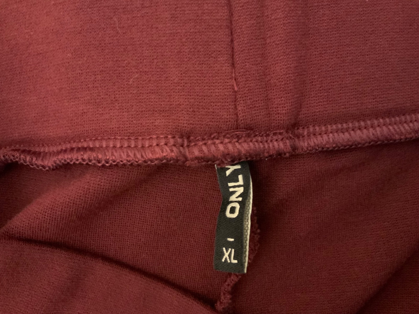 ONLY Women's Maroon Split Hem Flared Leggings