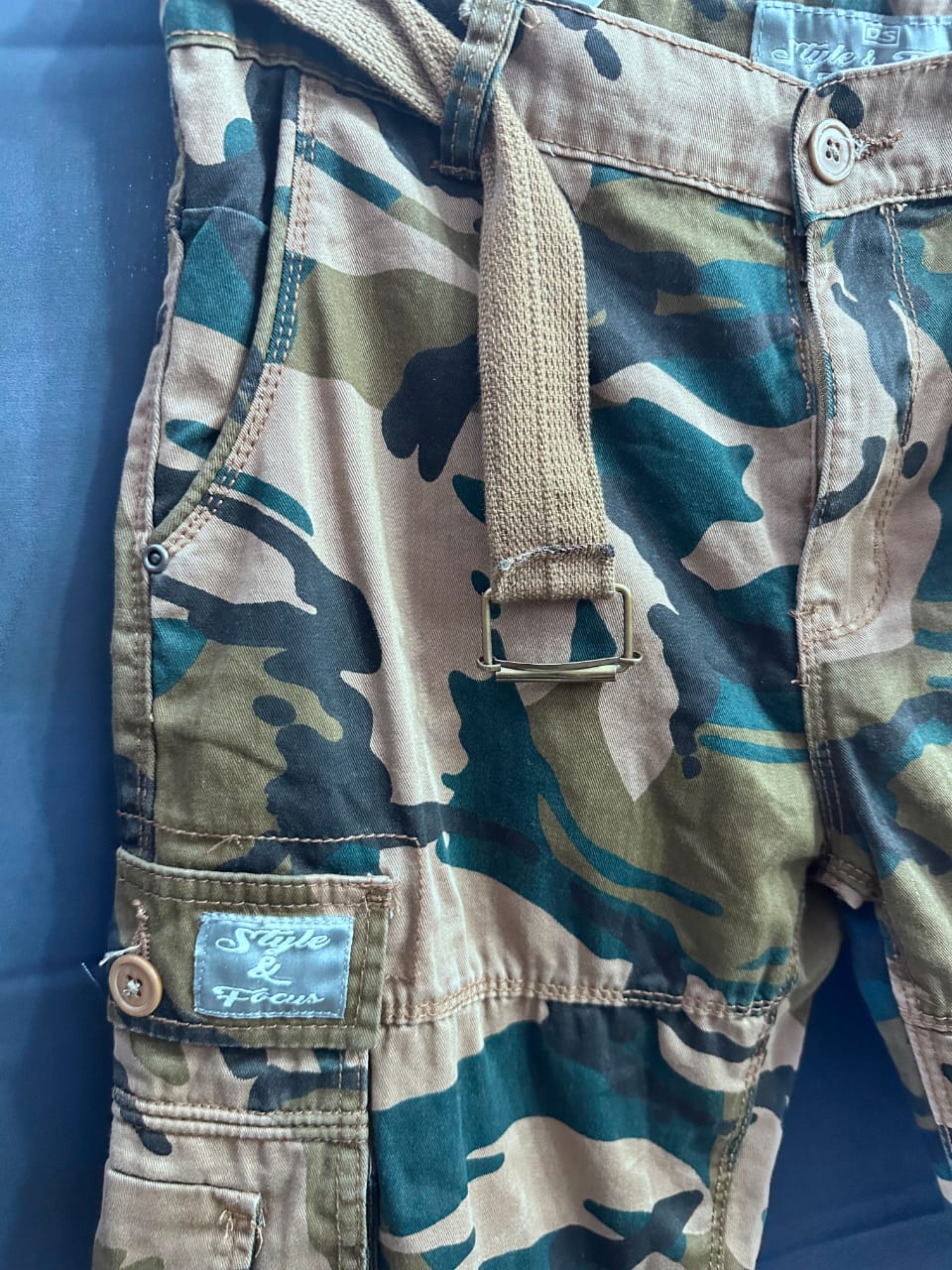 Men's Camouflage Cargo Shorts with Belt - Style & Focus