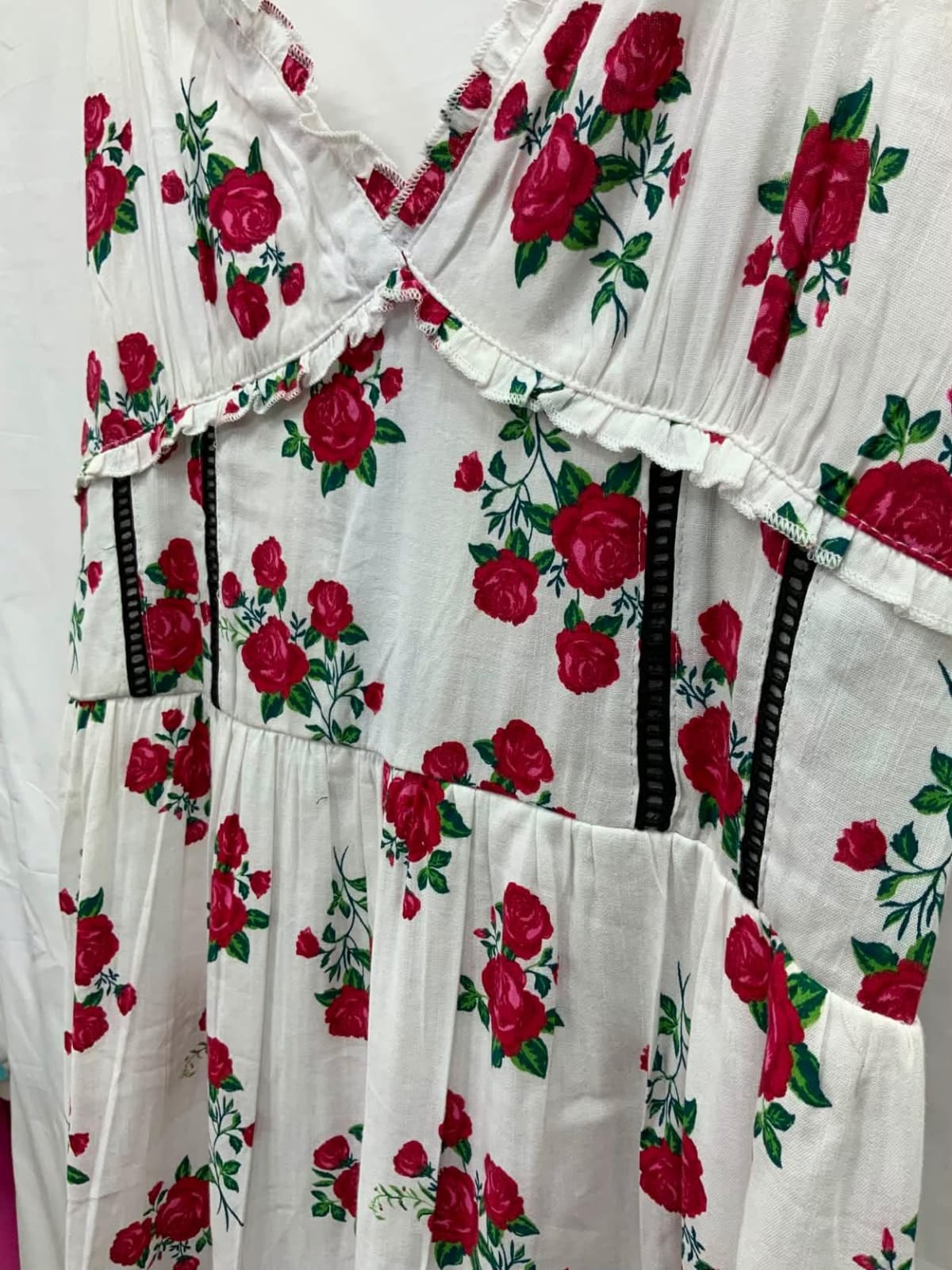 Silver CAT Women's White Floral Print Midi Dress