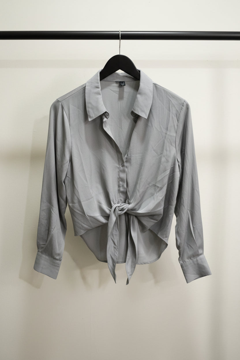 H&M Women's Grey Tie-Front Long Sleeve Shirt