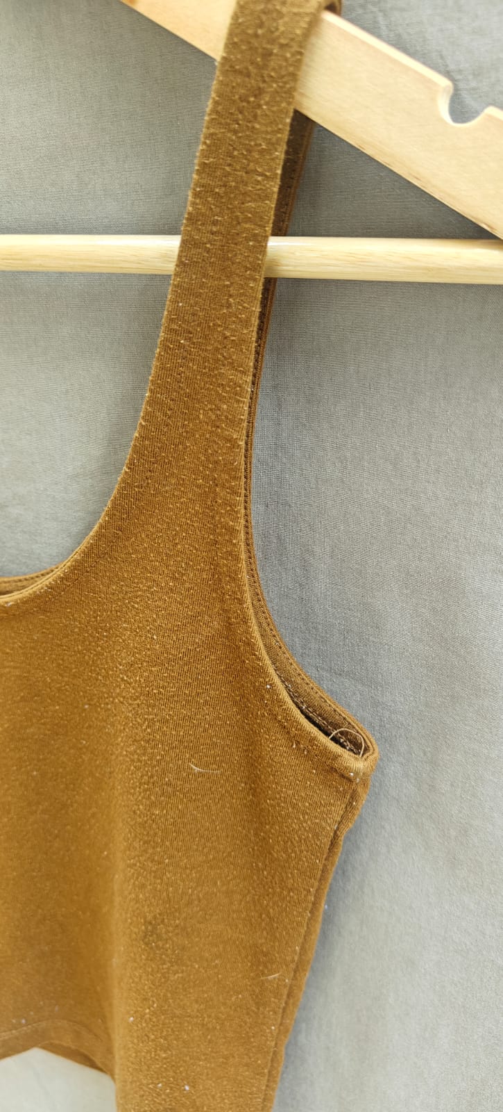 Forever 21 Women's Brown Sleeveless Crop Top