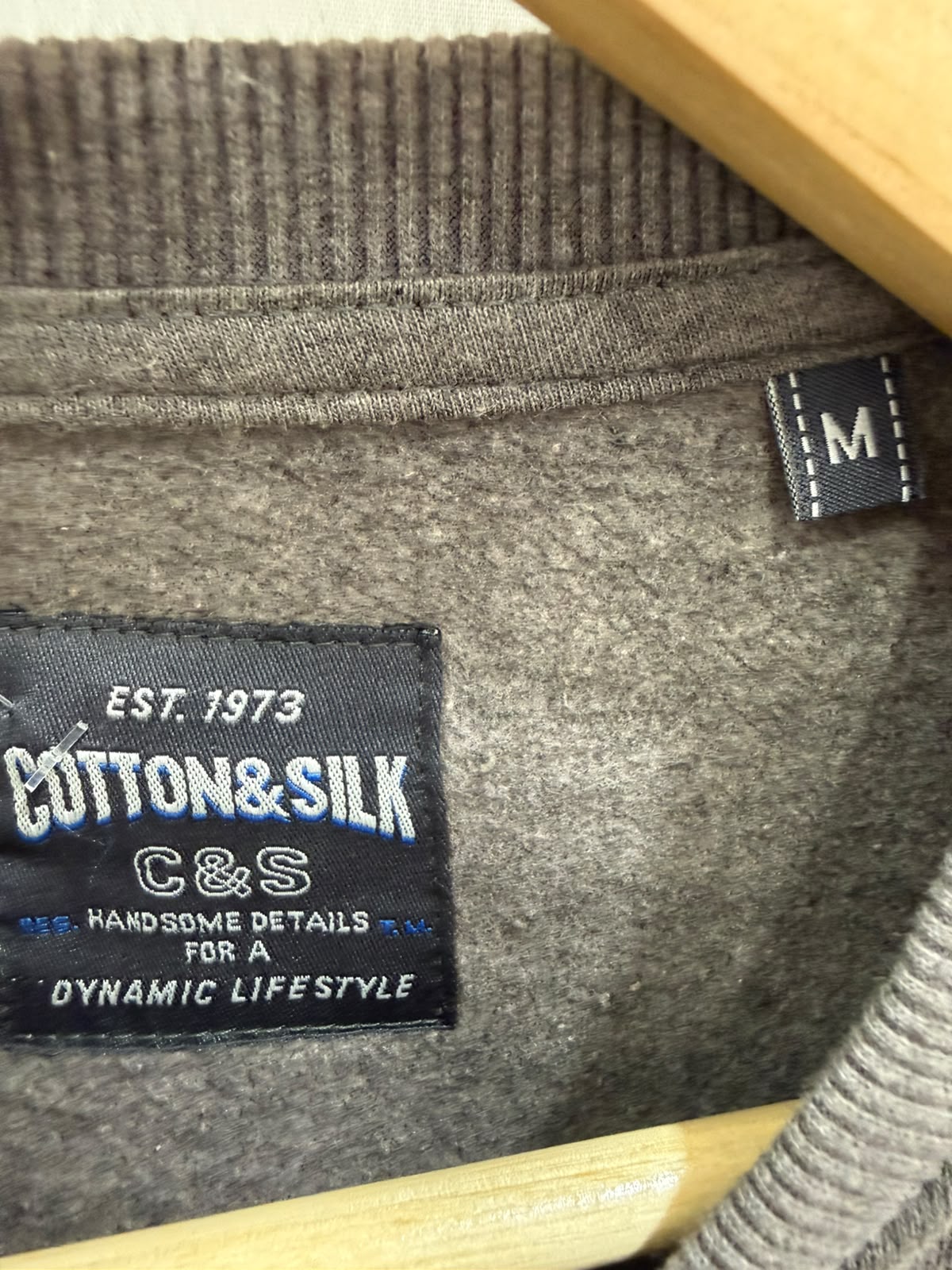 Men's Cotton&Silk Grey Crew Neck Sweatshirt with Zipper Pocket