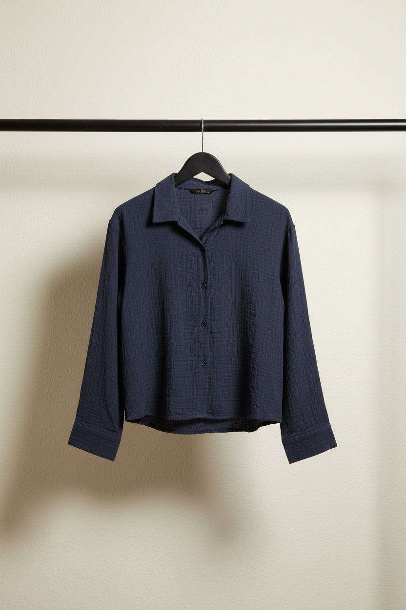Women's Black Long Sleeve Collared Blouse