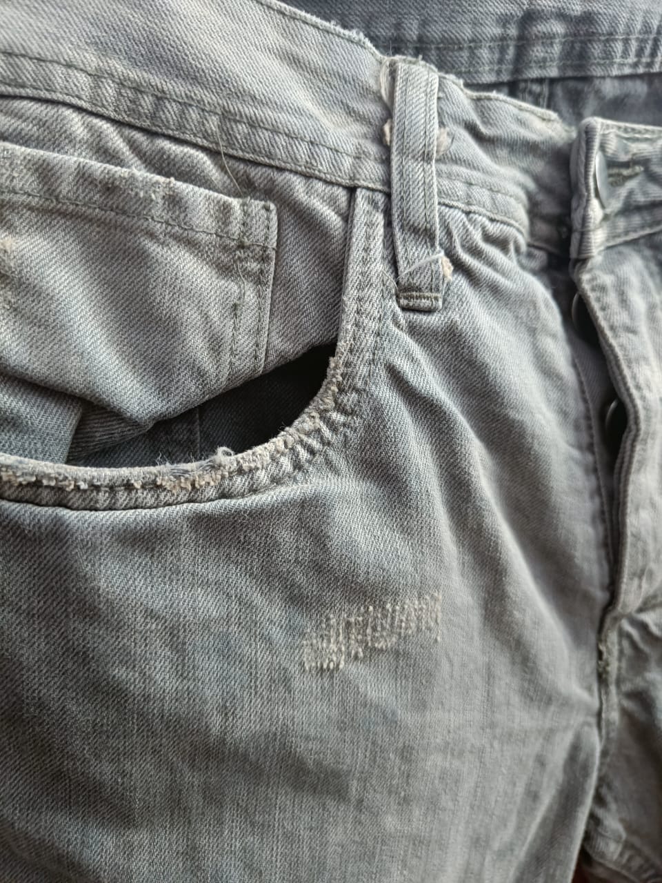 Men's Grey Regular Fit Distressed Denim Shorts