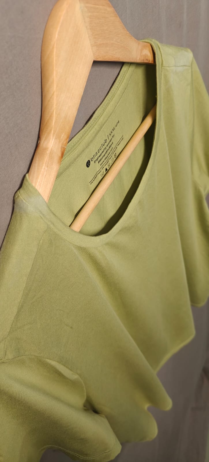 Blissclub Women's XXXL-Una Olive Green Short Sleeve T-Shirt