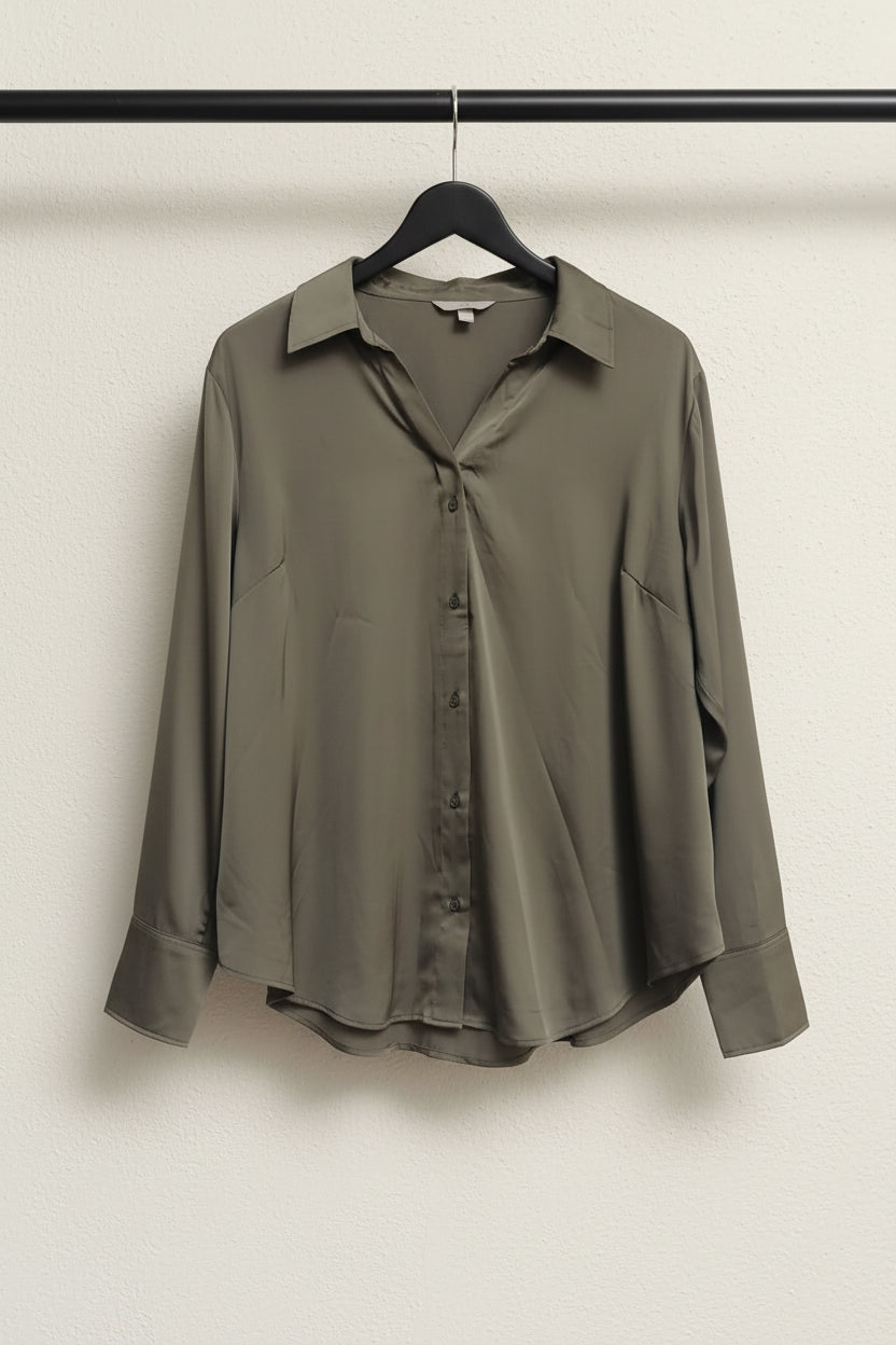 H&M Women's Olive Green Long Sleeve Button-Up Blouse