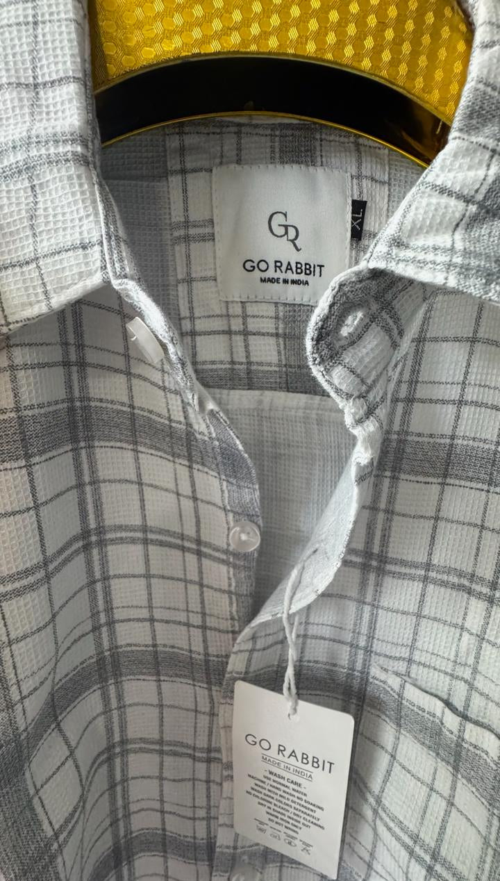 Go Rabbit Men's White & Grey Plaid Waffle Knit Casual Shirt