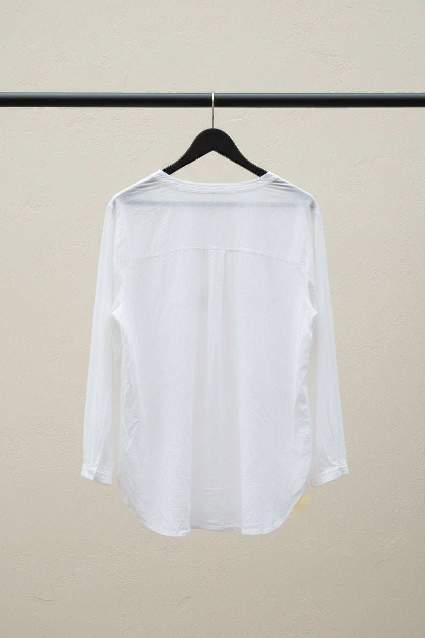 Old Navy Women's White Long Sleeve V-Neck Tunic Top