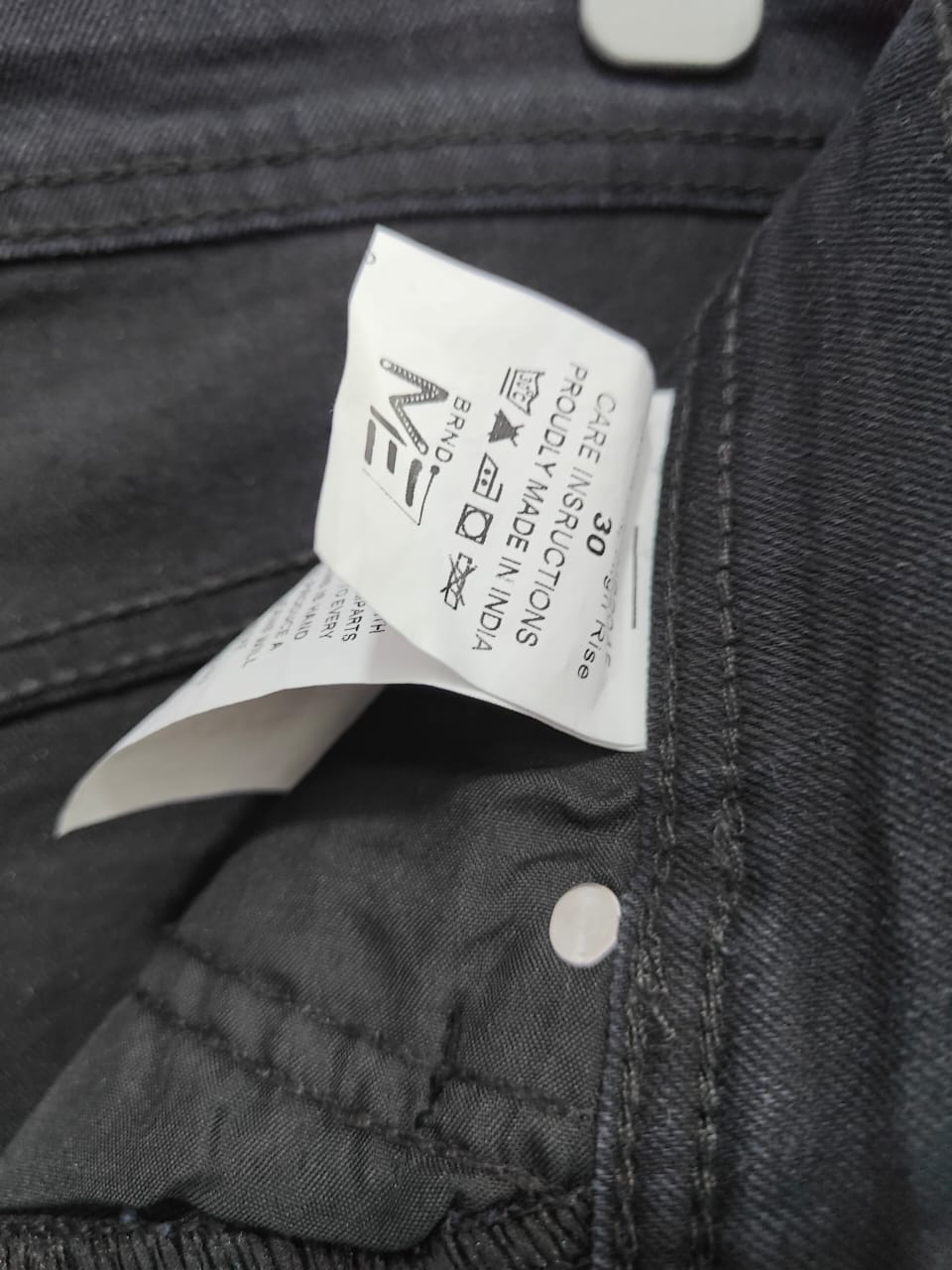 men's Black High-Rise Straight Fit Denim Jeans