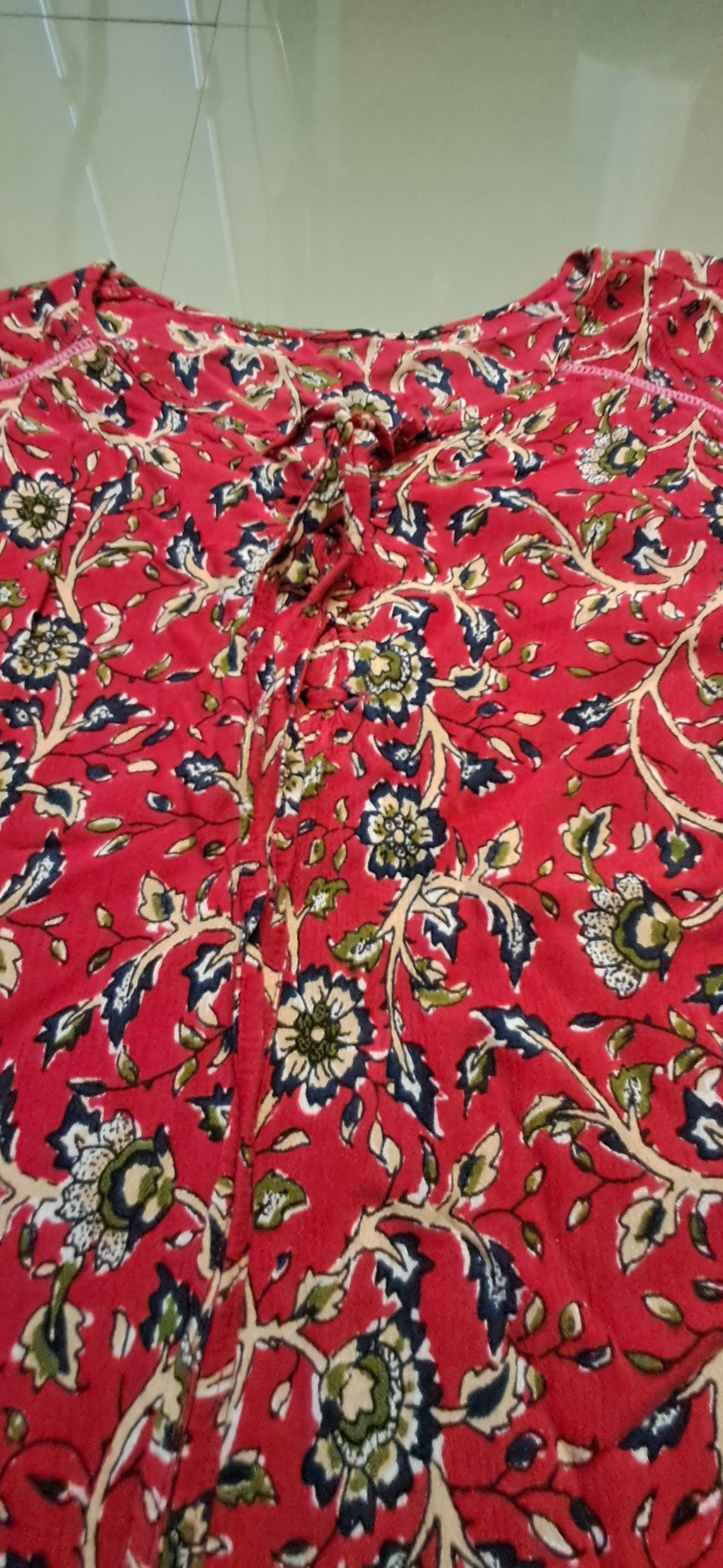 Women's Red Floral Print Long Sleeve Casual Top
