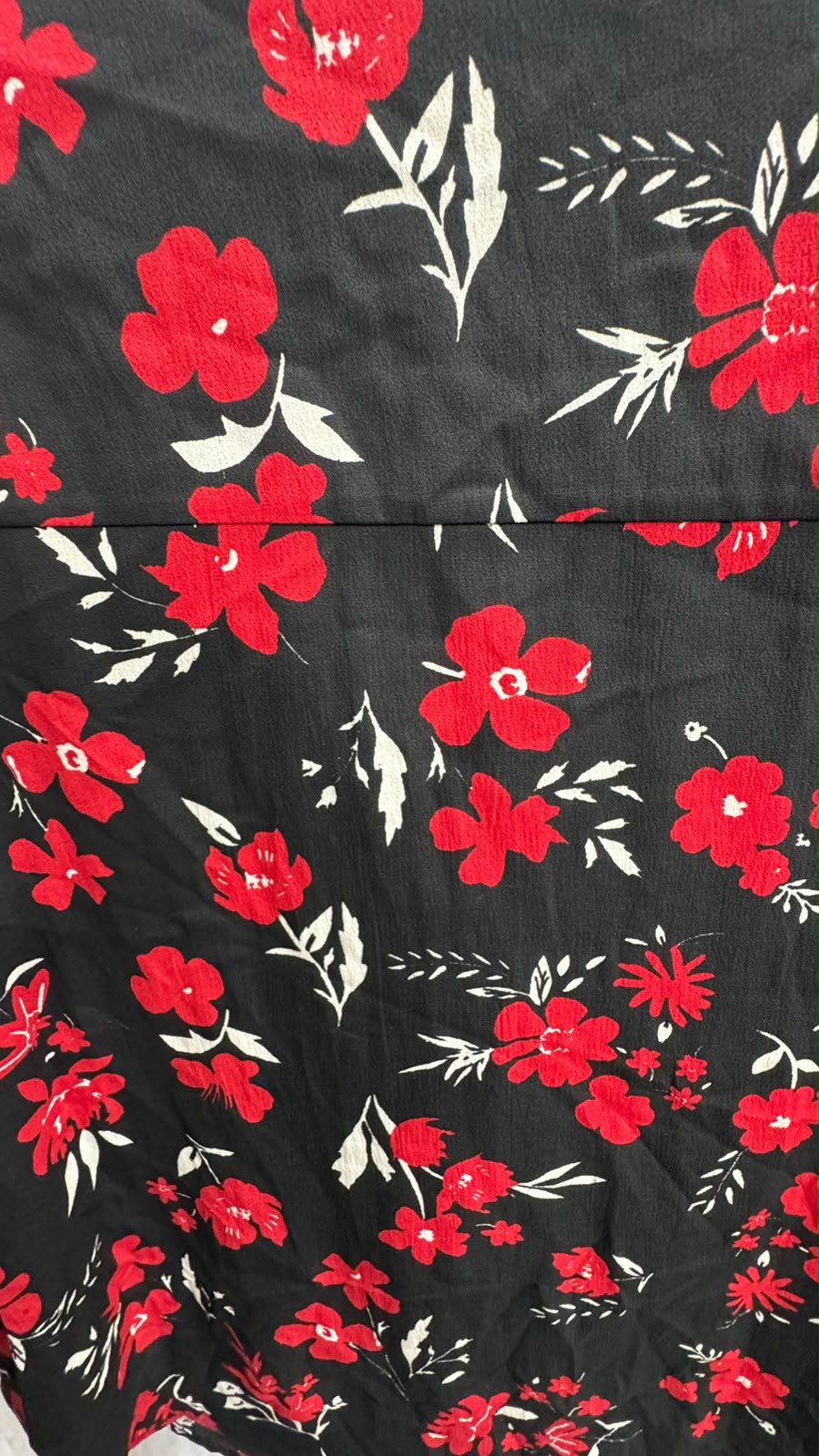 Vero Moda Women's Black & Red Floral Print Long Sleeve Blouse
