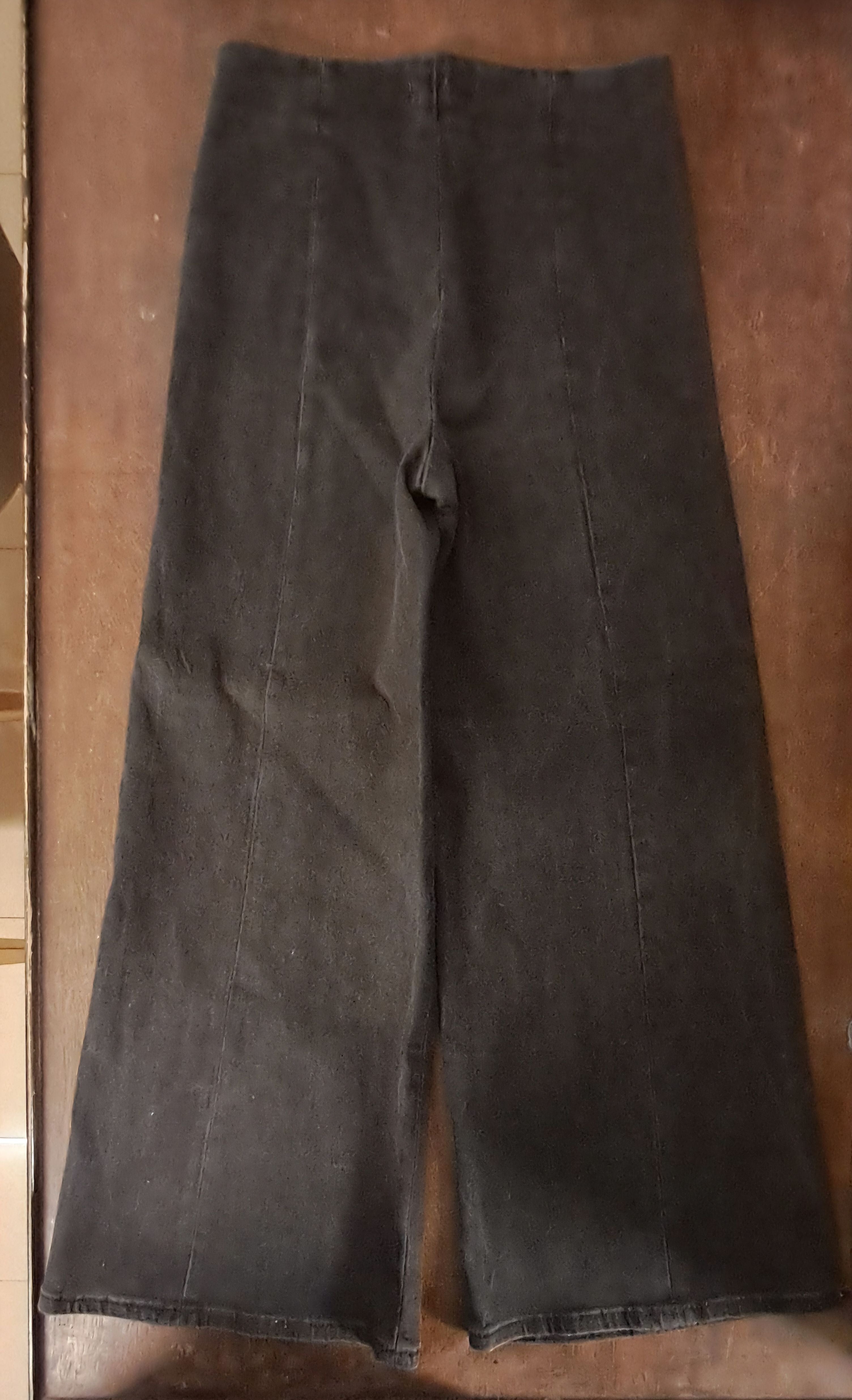 Forever 21 Black High-Waist Wide Leg Trousers with O-Ring Zipper